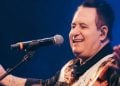 Vídeo: tudo sobre a queda do cantor Marrone durante show em Goiânia