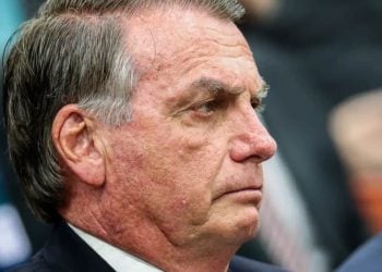 Bolsonaro nega tentativa de golpe no STF e afirma ter agido dentro da Constituição