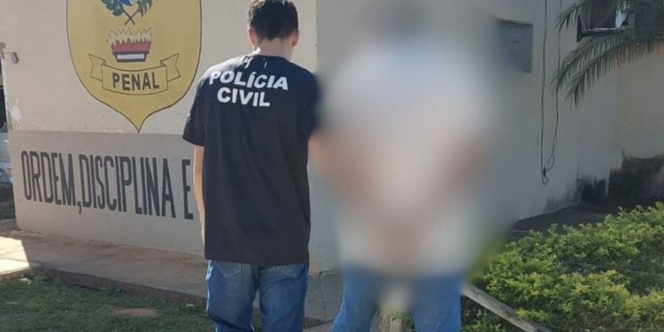 Homem é suspeito de abusar de adolescente após falta promessa de carreira de futebol