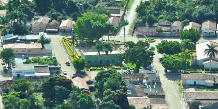 Prefeitura em Goiás abre inscrições para concurso com salários de até R$ 7,3 mil