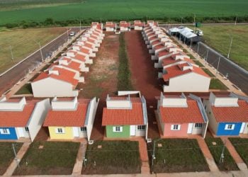 Inscrições abertas para mais de 750 casas gratuitas em 16 municípios goianos 