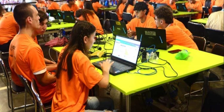 Inscrições abertas para Olimpíada de Inteligência Artificial Aplicada 2025