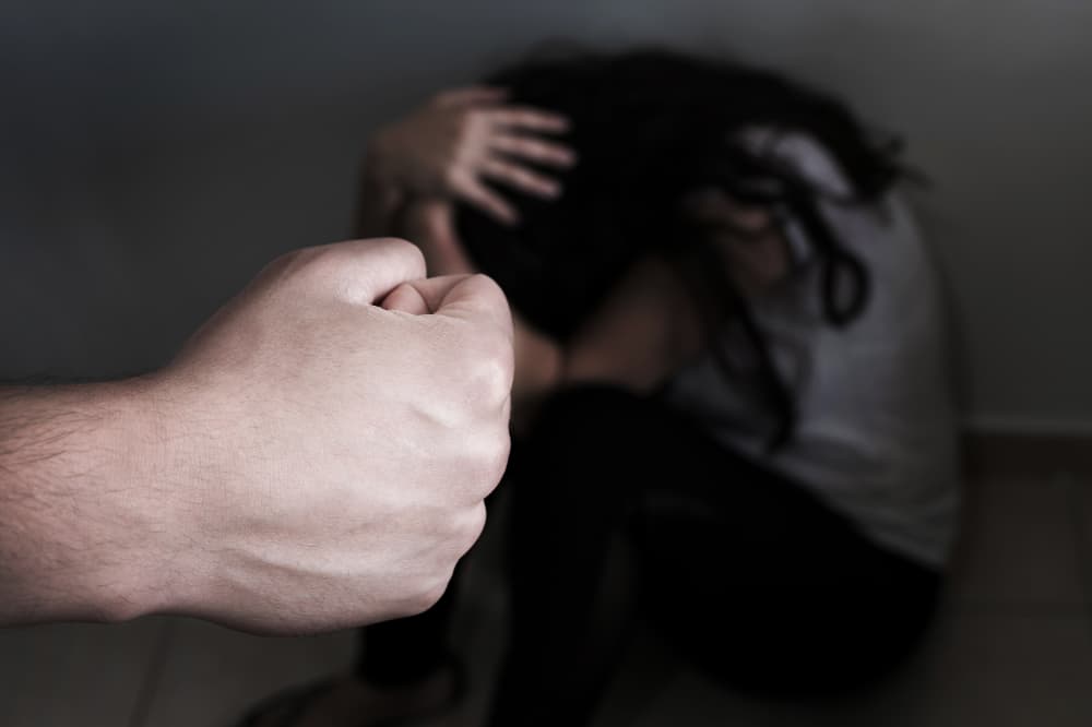 crimes de tortura e estupro contra mulheres em Goiás e outros 8 estados