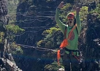 Homem morre após queda de 50 metros em cachoeira na Chapada dos Veadeiros
