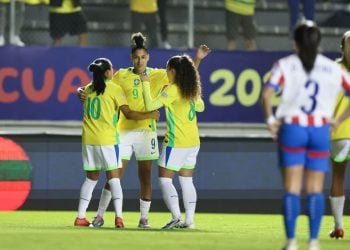 Com vaga garantida, Brasil enfrenta Colômbia por liderança da Copa América Feminina