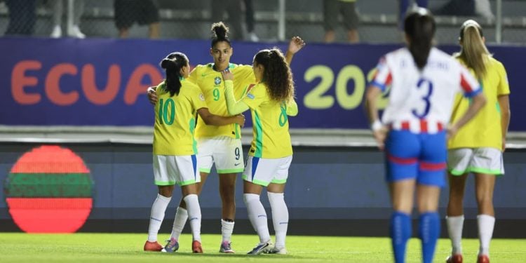 Com vaga garantida, Brasil enfrenta Colômbia por liderança da Copa América Feminina