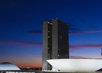 Lula veta projeto que aumenta número de deputados; saiba os argumentos