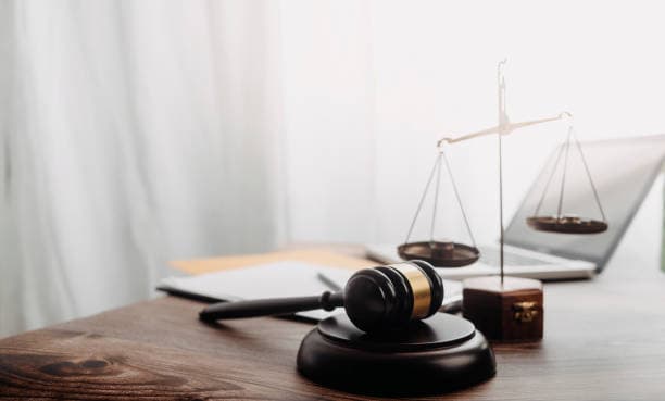 Advogado trabalhista para rescisão indireta: seu direito de demitir o patrão