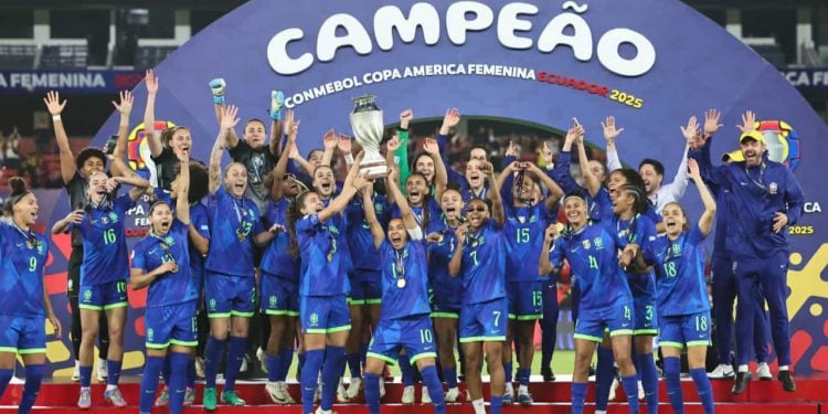 Brasil vence a Colômbia nos pênaltis e conquista o nono título da Copa América Feminina
