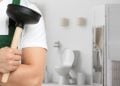 Entenda como funciona o serviço de desentupimento em condomínios