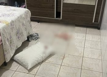 Filho é preso suspeito de agredir brutalmente a mãe dentro de casa, em Hidrolândia