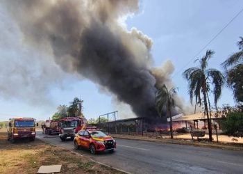 Incêndio atinge Polo Agroindustrial em Senador Canedo