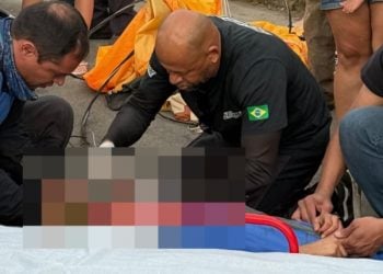 Vídeo: mulher cai após saltar de paraquedas em Anápolis