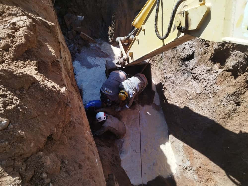 trabalhador soterrado em obra