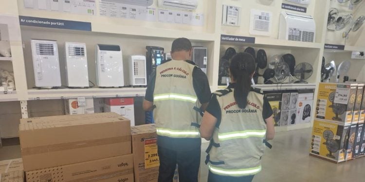 Preços de eletrodomésticos para aliviar o calor variam até 145% em Goiânia