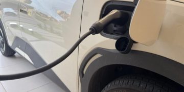 Goiás deve recuperar R$ 4 milhões com fraudes no IPVA de híbridos e elétricos