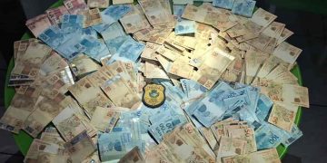Polícia Civil prende suspeitos de fraudar pagamentos com boletos falsos em Goiás