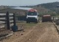 Um homem de 50 anos morreu neste sábado (27) após cair em um misturador de silo em Itapuranga, no noroeste de Goiás.