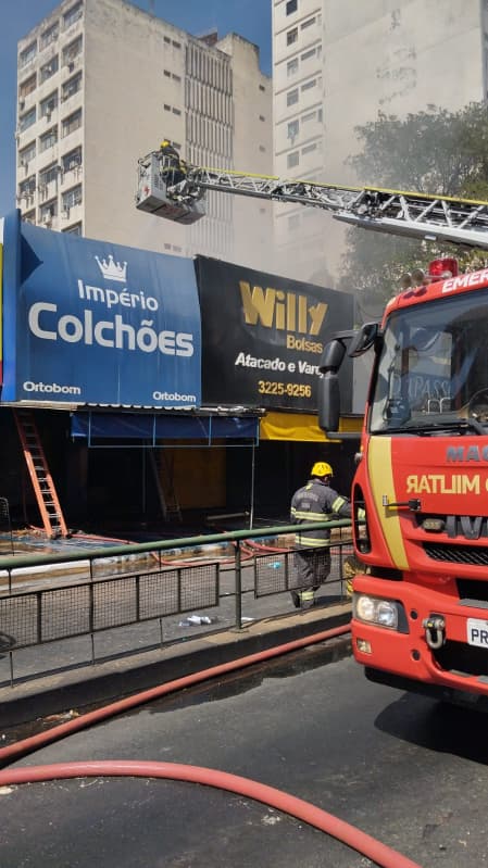 incêndio lojas Goiânia