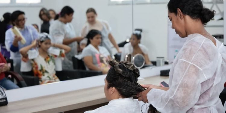 Aparecida oferece novos cursos gratuitos para qualificação profissional de mulheres