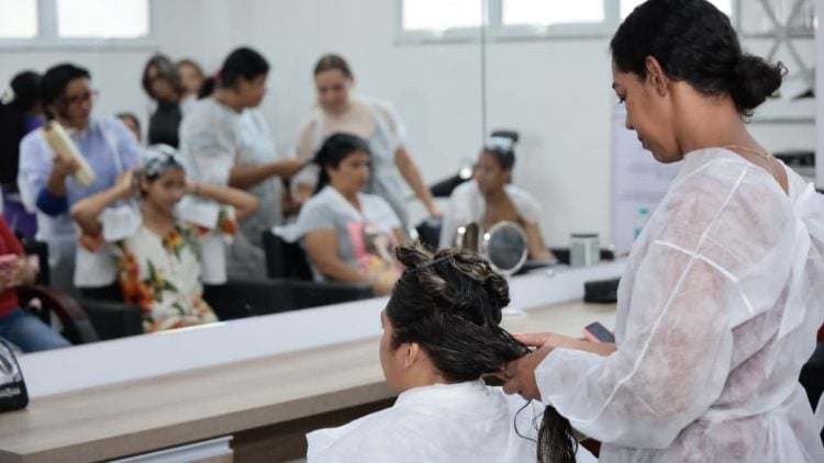 Aparecida oferece novos cursos gratuitos para qualificação profissional de mulheres