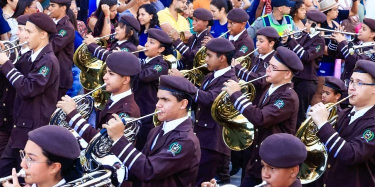 Desfile cívico-militar celebra os 92 anos de Goiânia nesta sexta-feira (24)