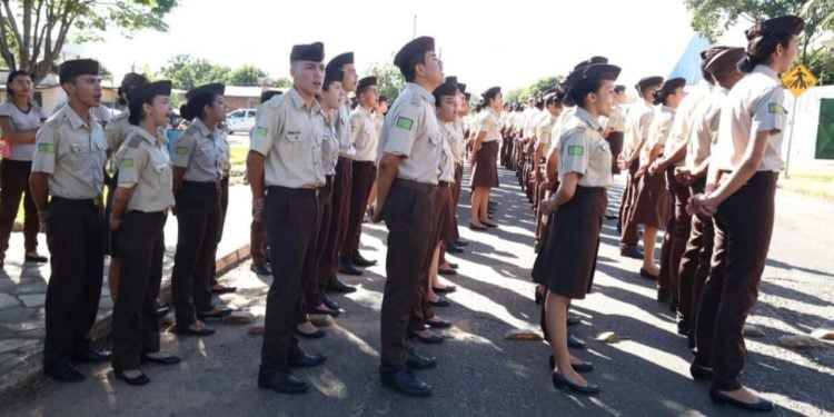 Colégios militares em Goiás abrem seleção para 9,7 mil vagas; veja como se candidatar