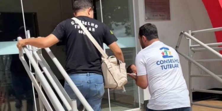 Bebê de 17 dias é resgatado em Goiânia após suspeita de adoção irregular