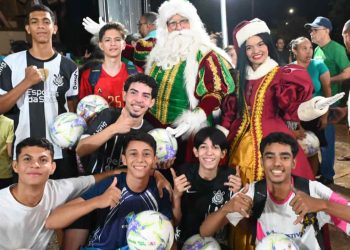 Goiânia inicia Natal para Todos com iluminação e atrações nos bairros