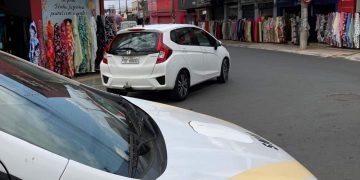 Mais de 2 mil motoristas são autuados por estacionamento irregular em Goiânia