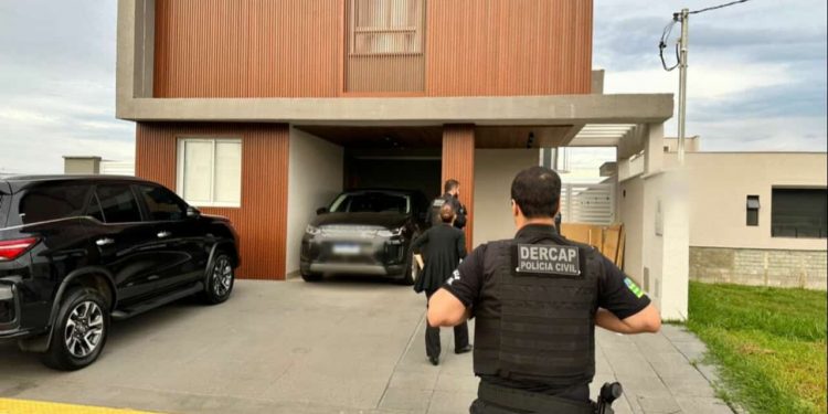 Operação mira Saúde de Goiânia por fraudes em contratos avaliados em R$ 12 milhões