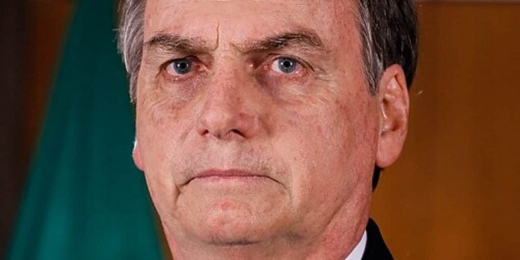 STF determina que ex-presidente Bolsonaro comece a cumprir pena de 27 anos
