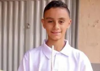 Adolescente morre após brincadeira de “lutinha” com colegas em Goianira