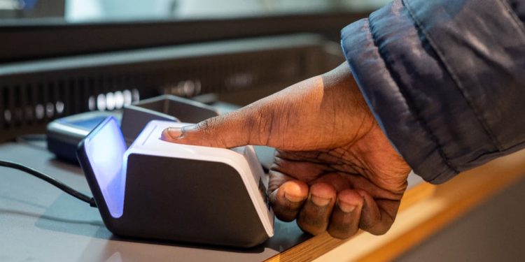 Cadastro biométrico passa a ser obrigatório para novos benefícios do INSS