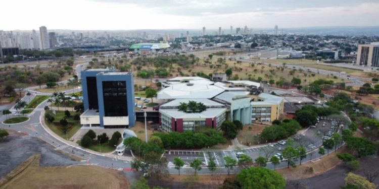 Refis 2025 oferece até 99% de desconto em débitos tributários e não tributários em Goiânia