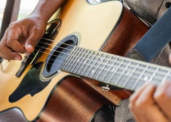 Goiânia tem show sertanejo gratuito nesta sexta-feira (28); veja programação