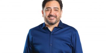 Talles Barreto propõe autorização para funcionamento de farmácias dentro de supermercados em Goiás