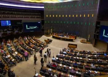 Como votou cada deputado goiano no projeto que pode dificultar aborto legal em crianças vítimas de estupro