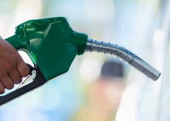 Confaz aprova aumento de impostos sobre combustíveis e gás de cozinha a partir de 2026