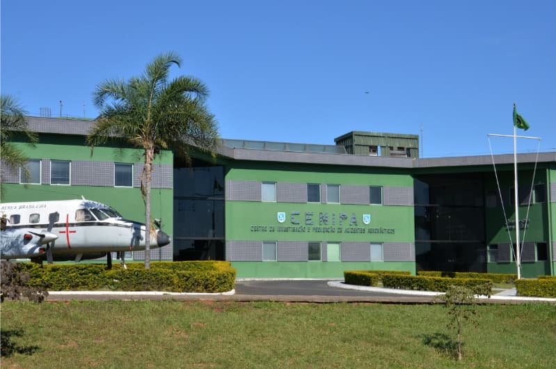 Capotamento de aeronave