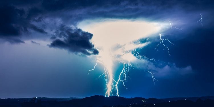 Mais de 70 cidades em Goiás tem alerta de tempestade; veja lista