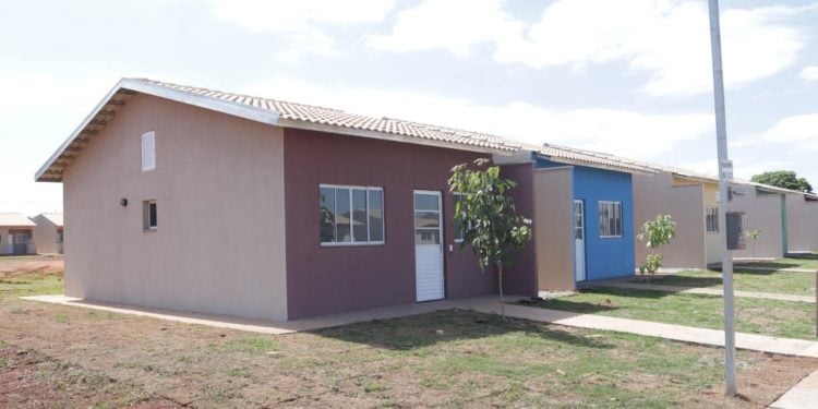 Goiás abre inscrições para mais de 2,2 mil casas a custo zero em 45 municípios