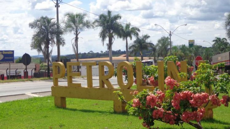Concurso em Petrolina de Goiás abre 100 vagas com salários de até R$ 11,9 mil