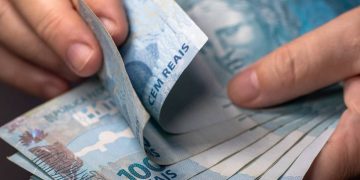 Greve fecha agências da Caixa em Goiás por tempo indeterminado