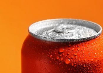 Fanta lança sabor inspirado em Ghost Face para o Halloween 2026