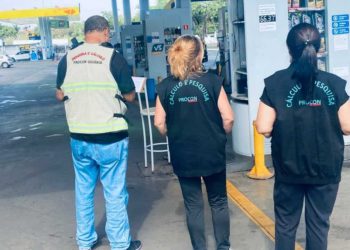 Preços dos combustíveis têm variação de até 21,74% em postos de Goiânia